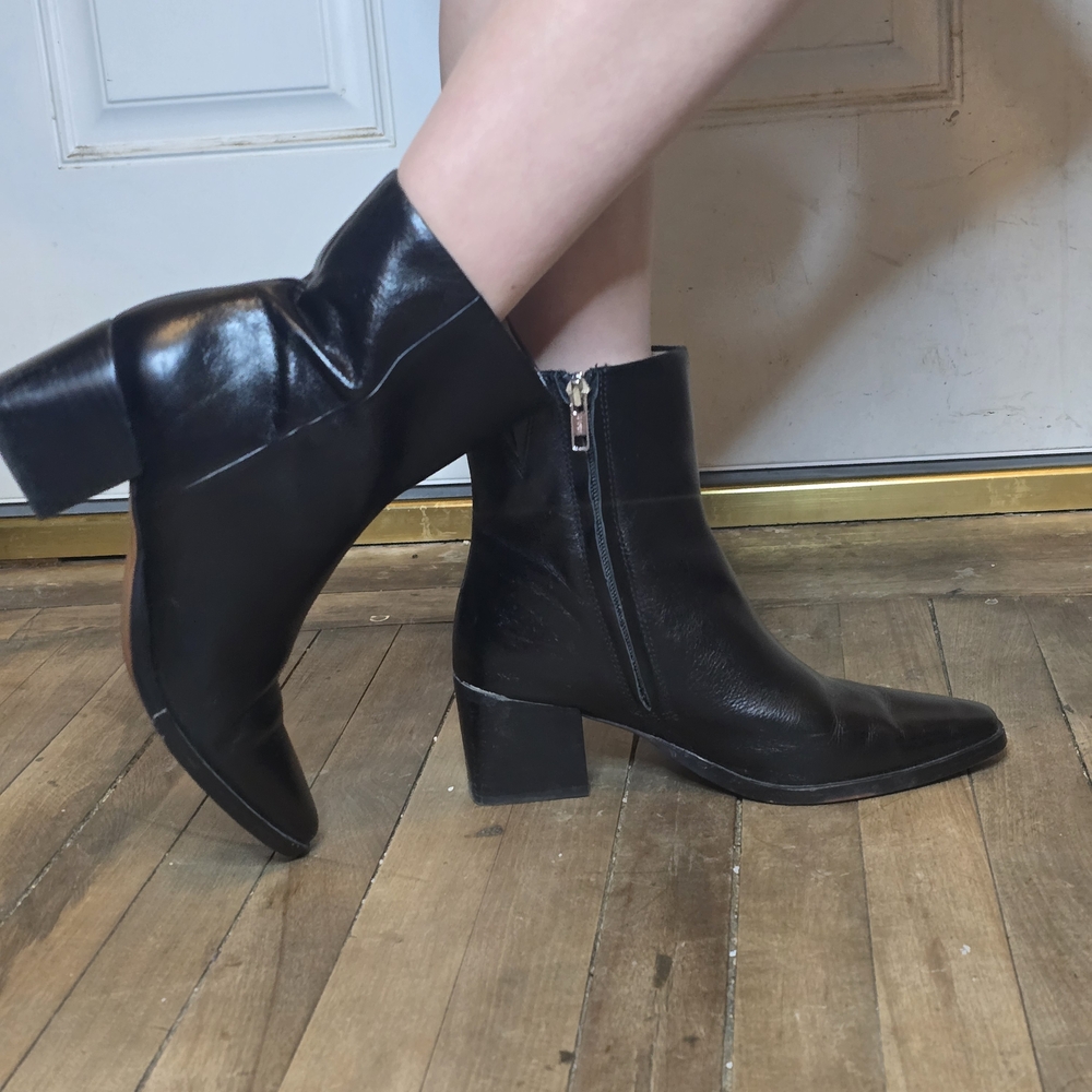 Madewell Women's Black Ankle Boots Size 9